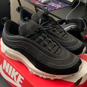Air Max 97 mens shoes size 10